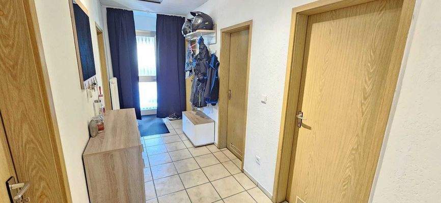 Wohnung OG rechts - Flur