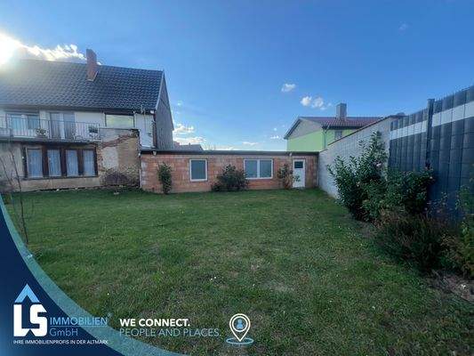 Ansicht Rückseite Doppelgarage