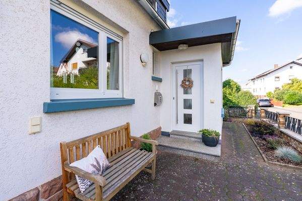 Eingangsbereich Haushälfte rechts