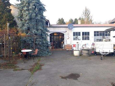 Schnaittenbach Halle, Schnaittenbach Hallenfläche