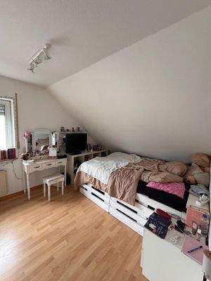 Schlafzimmer Bild 1.jpg