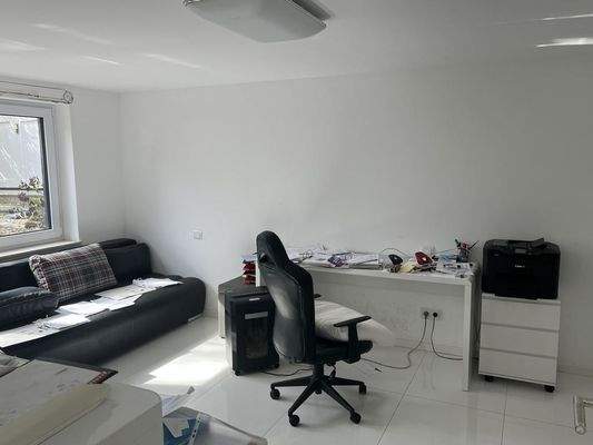 das helle Arbeitszimmer