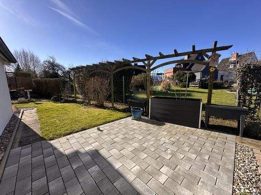 2. Terrasse vor kleinem Zimmer