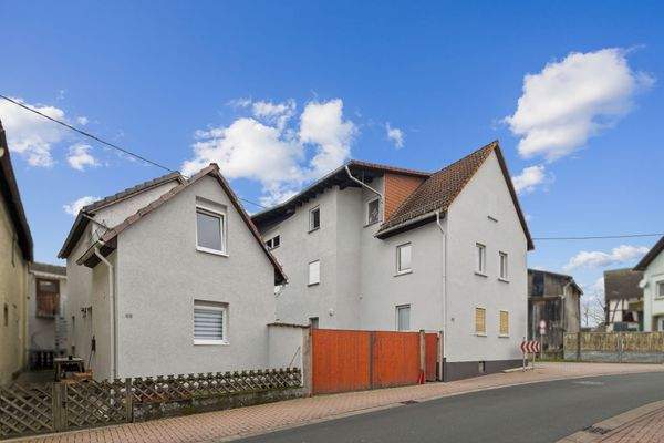 Haus mit Eingang zum Innenhof