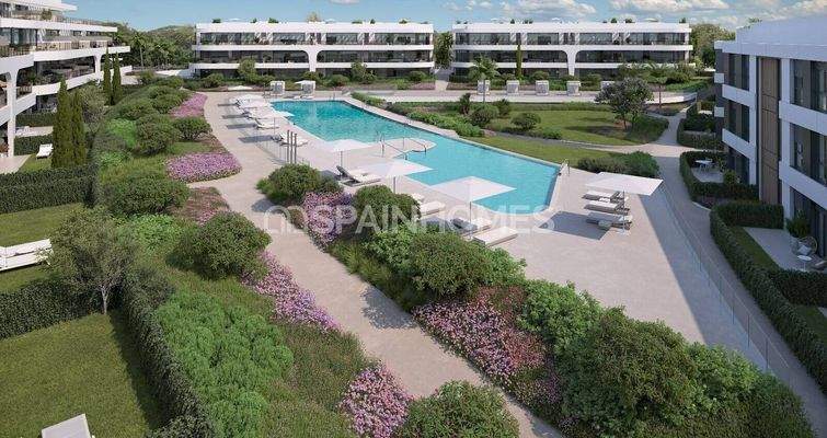 Newly-Built Apartments in a Complex in Estepona Costa del Sol