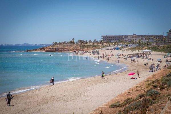 Elegant Coastal Apartments in Mil Palmeras Pilar de la Horadada