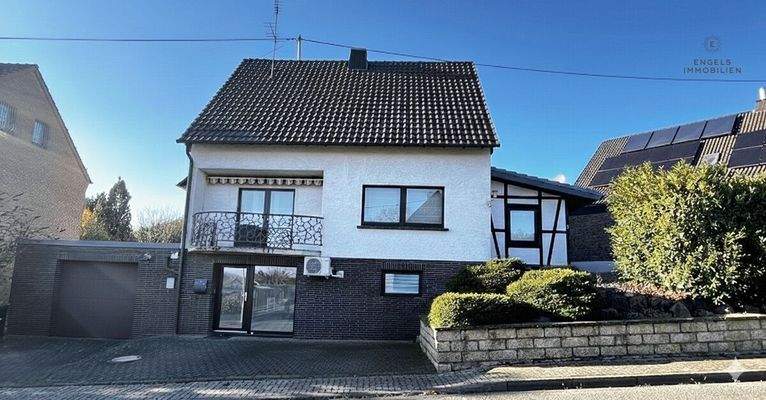 Straßenansicht Haus 1