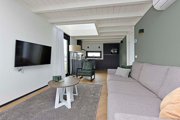 ferienhaus-kaufen-am-Wasser-brielle-024