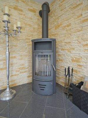 ...stilvollem Kamin und...