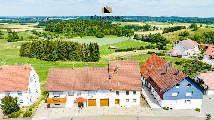 Ihr zukünftiges Zuhause eingebettet in idyllischer Umgebung