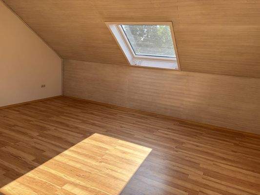 Zimmer im Dachgeschoss