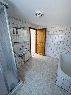 Badezimmer OG