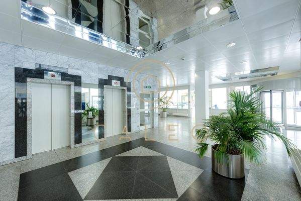 Innenansicht - Aufzüge