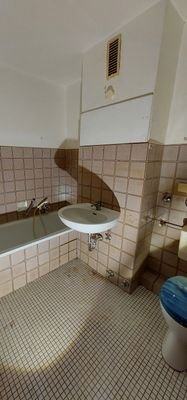 19 Beethovenweg 15 Bad-2.jpg