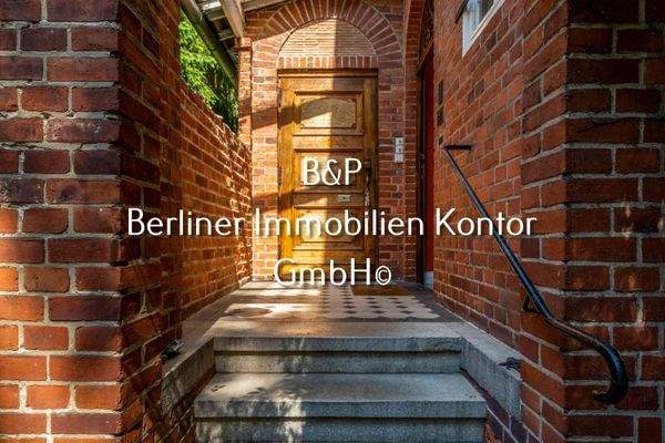 Außenansciht Eingangstür