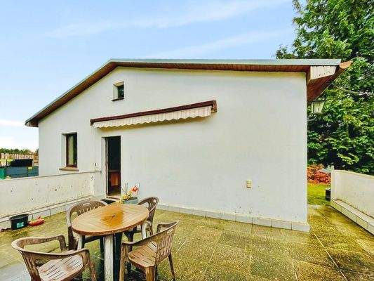 Terrasse direkt am Haus 