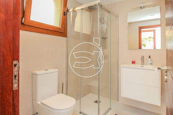 Wunderschöne Doppelhaushälfte