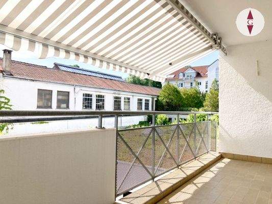 2-778 Loggia (1).jpg