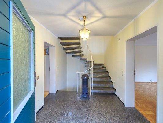 Eingang, Treppenhaus