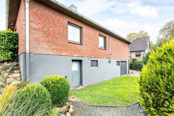 Außeneingänge zum Keller