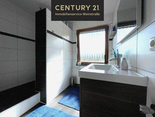 Century 21 Neustadt