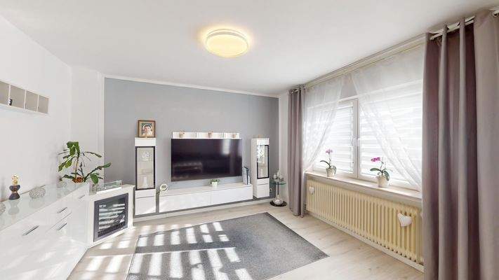 Wohnzimmer/ Einheit 2.OG