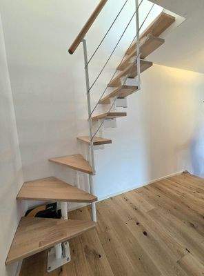 Treppe zum Dachbodenzimmer