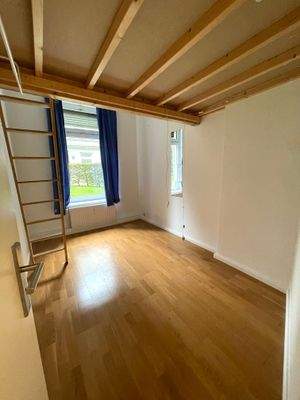 24-09-24 14-15-46 0114.jpg