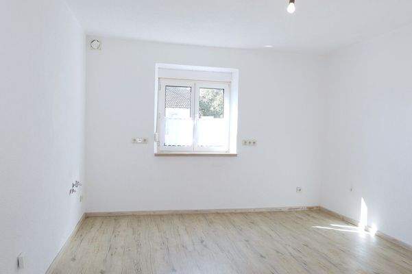 Zweifamilienhaus mit viel Platz