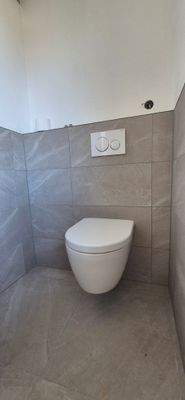 Toilette im Badezimmer