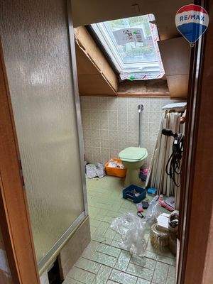 22 DG Bad teilweise ausgebaut