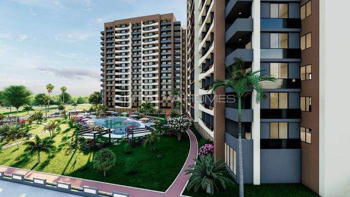 Brand-New Flats with Pool Near the Sea in Tömük Mersin