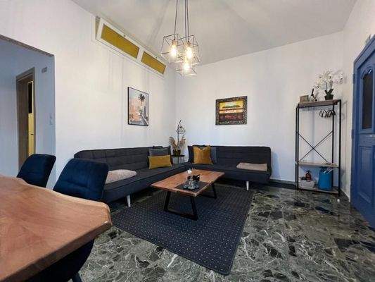 Kreta: Neu renoviertes Haus mit zwei Wohnungen in Milatos