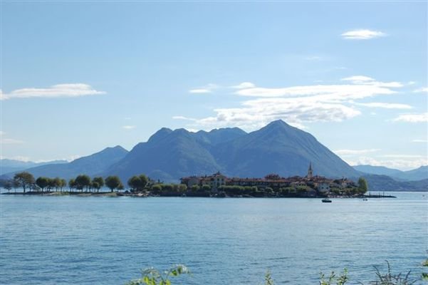 lagomaggiore3.jpg