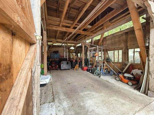 Garage/Remise Innenraum