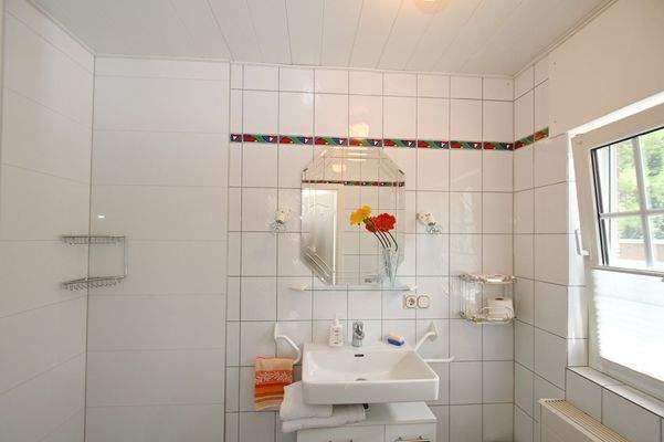 EG, Duschbad, Gäste WC