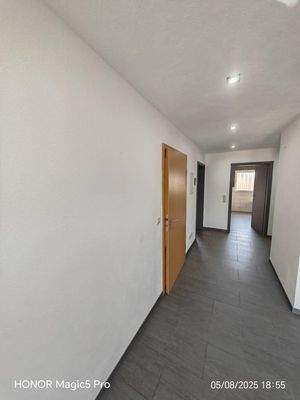 Flur Dachgeschoß.jpg