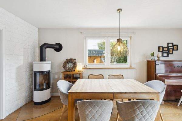 Innenansicht, Esszimmer, Kamin