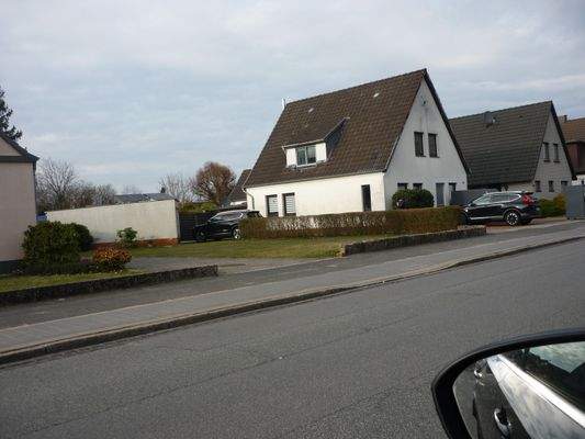 Tungendorf Straßenansicht.jpg