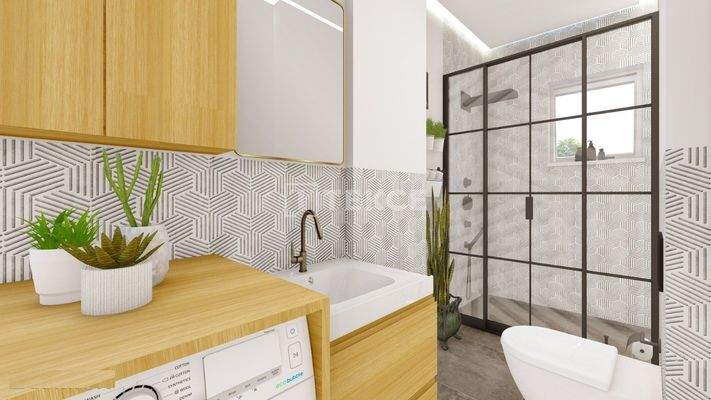 Furnished Building Near the Sea and Tram Stop in Balat İstanbul