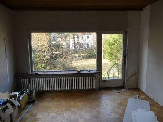 Zimmer mit Ausgang zum Garten