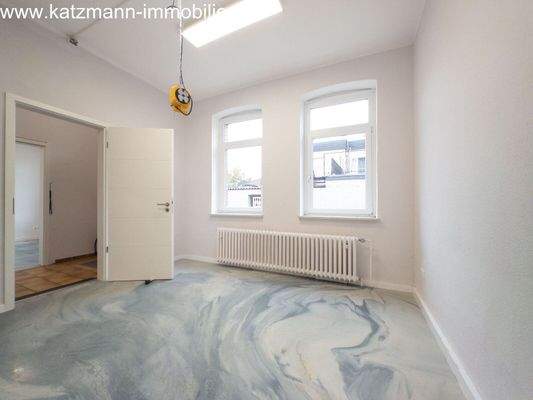 Arbeitsraum links - EG