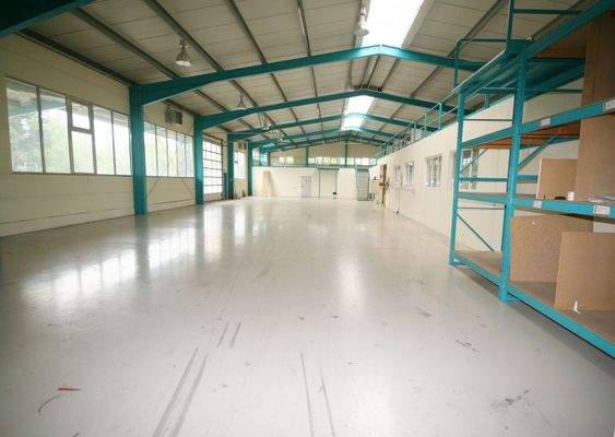 Hallenansicht #2.JPG