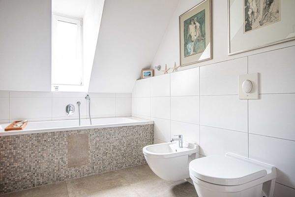 Wannen-und Duschbad Ans. 1