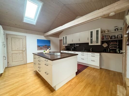 Küche Wohnung Dachgeschoss