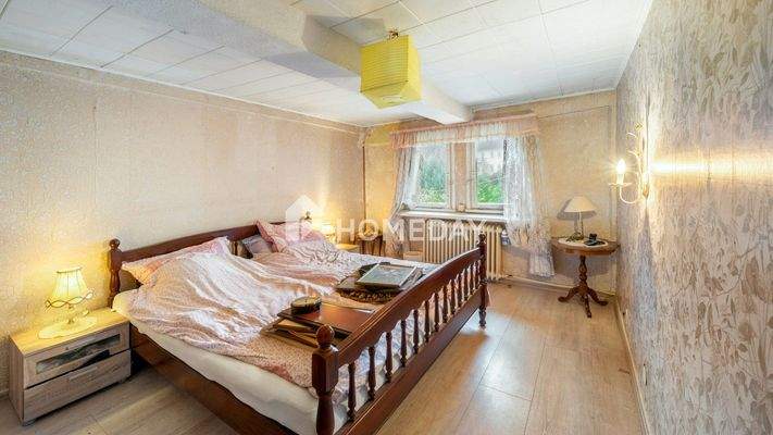 1. OG Elternschlafzimmer 2