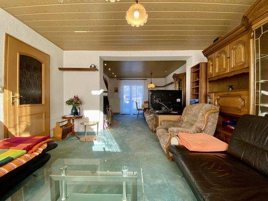 Wohnzimmer/Blick Esszimmer