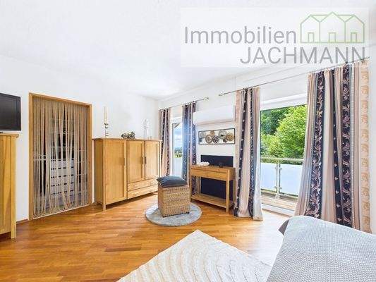 Hauptwohnung Schlafen im OG