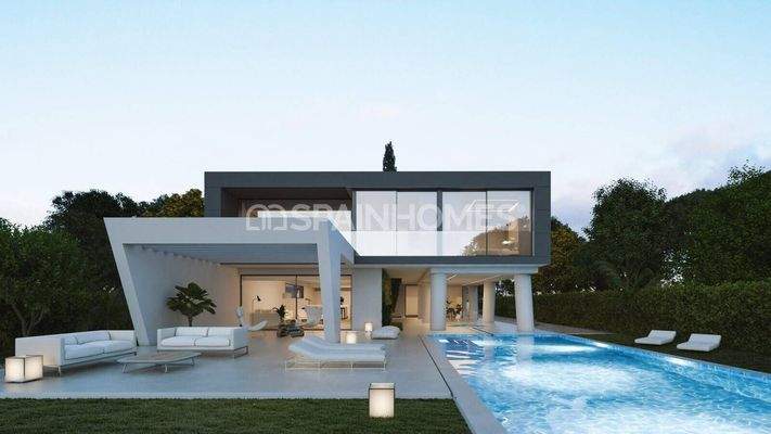 Spacious Villas with Golf Course View in Murcia
