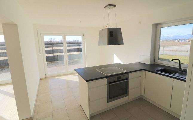 Küche und Esszimmer